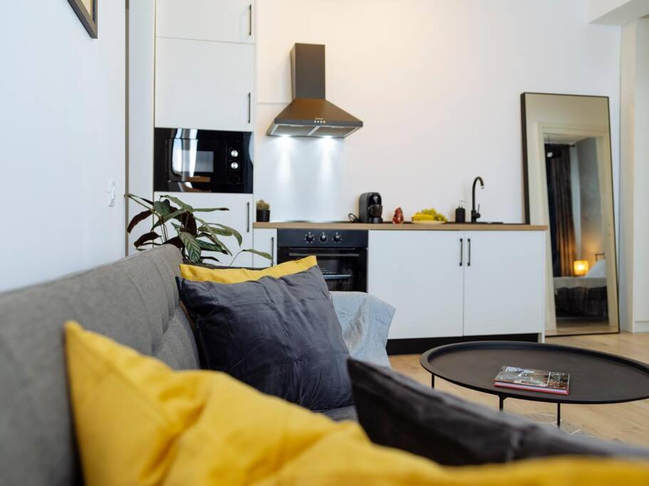Apartment Sky Penthouse - Square *
